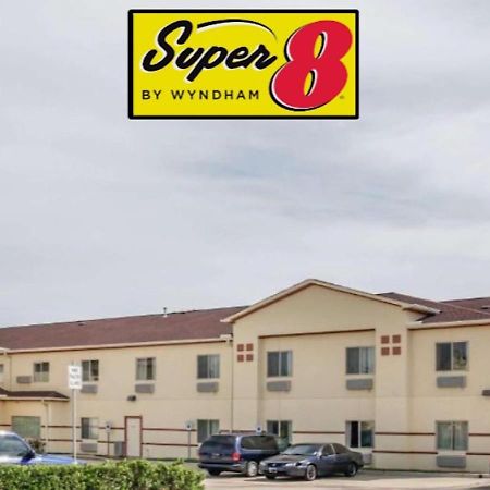 Super 8 By Wyndham Brenham Tx Hotel Ngoại thất bức ảnh
